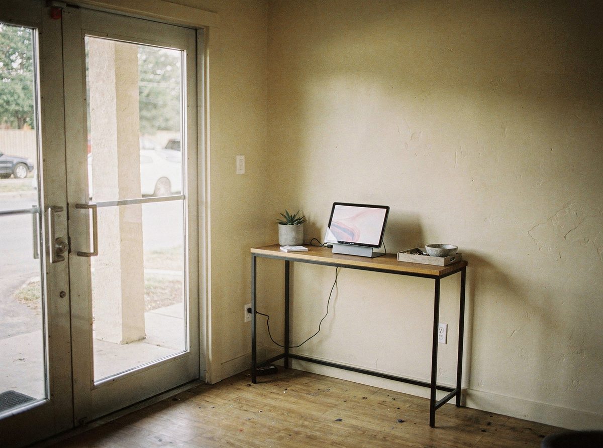 The entrance and sign-in area at Totex Movement Studio